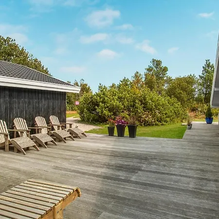 Holiday home Steenbo